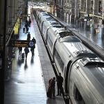 Andén del AVE en la Estación Puerta de Atocha (Madrid)
