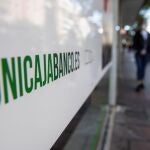 Vista de una sucursal de la entidad Unicaja Banco
