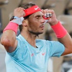 Nadal jugó su mejor partido en París en los cuartos de final ante el joven italiano Jannik Sinner, duelo que acabó a la 1:30 de la mañana