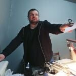Rafal Gawel, fundador de una organización contra el racismo y la xenofobia en Polonia, huyó junto a su familia a Noruega