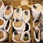 Las legumbres son ricas en Vitamina B, por lo que son un estupendo repelente natural para los mosquitos