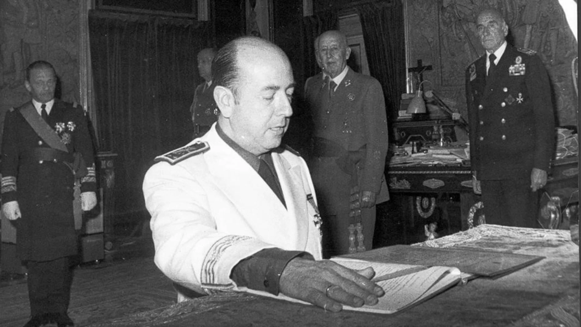 José Utrera Molina fue ministro de la Vivienda, ministro secretario general del Movimiento y vicepresidente del Gobierno
