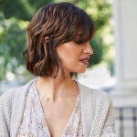 Sara Carbonero y el cárdigan perfecto para el otoño.