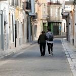 Entrar en la vida de las personas mayores es una forma de romper su soledad