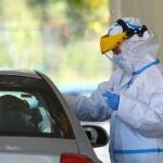 Pruebas PCR en la carpa del Hospital del Bierzo
