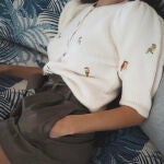 Rocío Osorno y la chaqueta de punto bordado de Zara que adorarían las francesas.