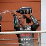 Franco Morbidelli celebra su triunfo en el Gran Premio de Teruel, su segunda victoria este curso en MotoGP