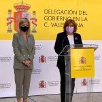 La consellera de Justicia, Gabriela Bravo, y la delegada del Gobierno en la Comunitat Valenciana, Gloria Calero.