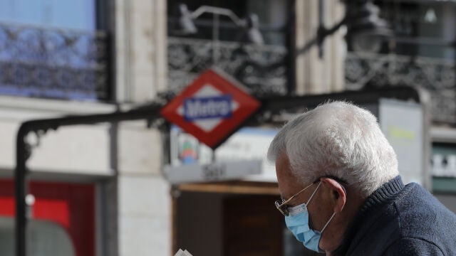 Un jubilado, en el centro de Madrid