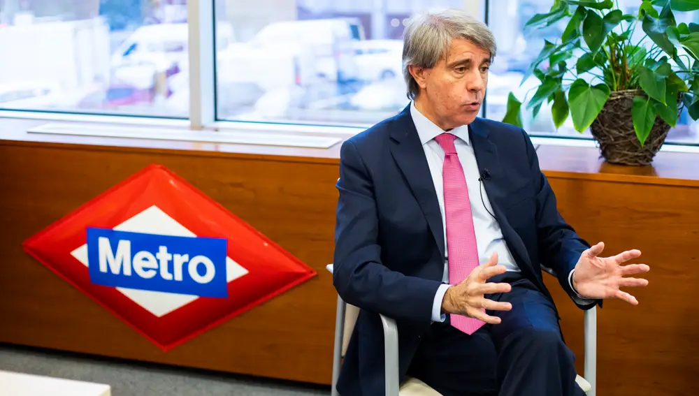 29/10/2020. © Jesús G. Feria.Entrevista al Consejero de Transportes y ex Presidente de la Comunidad de Madrid, Ángel Garrido.