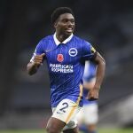 Tariq Lamptey con el Brighton.