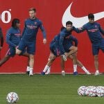 Imagen del último entrenamiento del Sevilla antes de recibir al Krasnodar