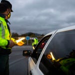 Imagen de un control de la Guardia Civil