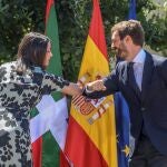 Inés Arrimadas y Pablo Casado, en un acto celebrado en la Casa de Juntas de Gernika.