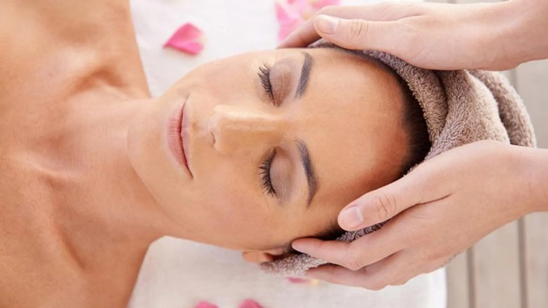 Date un capricho regalando(te) un masaje