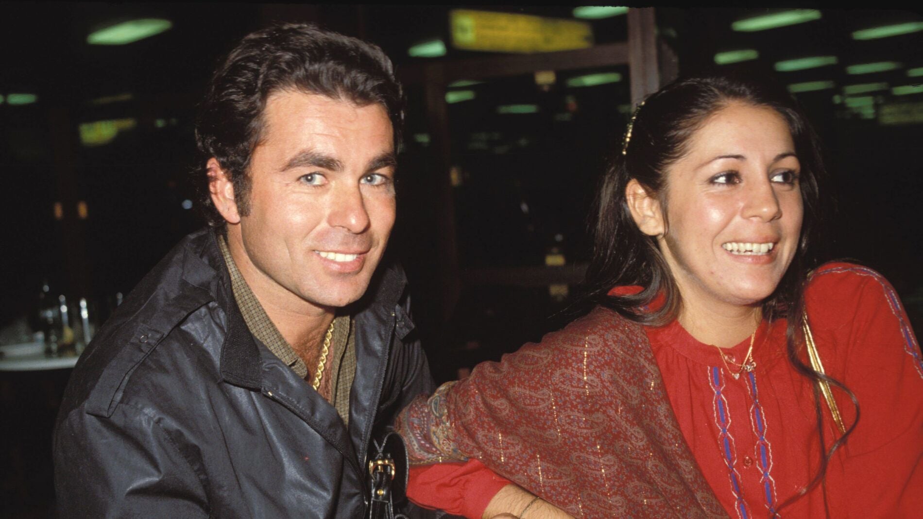 Cuánto valen los trajes de Paquirri? Te lo contamos todo