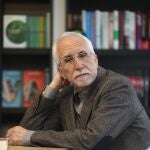 El novelista Luis Mateo Díez