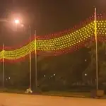 Luces navideñas instaladas por el Consistorio, en una imagen tomada por Telemadrid
