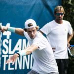 Fernando Vicente supervisa un entrenamiento de Rublev / Foto: 4SlamTennis