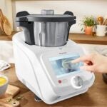 Lidl perdió a batalla judicial contra Thermomix por la patente del robot de cocina. Un tribunal ordenó la retirada del mercado del Monsieur Cuisine Connect.