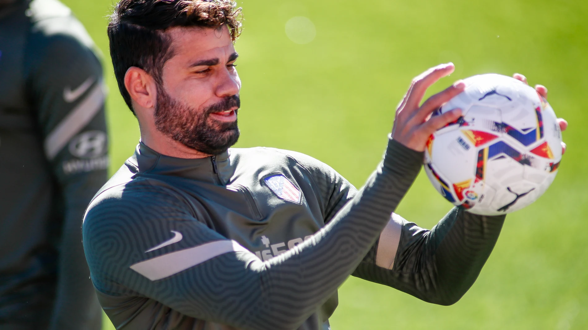 Diego Costa, durante uno de sus últimos entrenamientos con el Atlético de Madrid