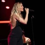 Edurne en el concierto de Cadena Dial