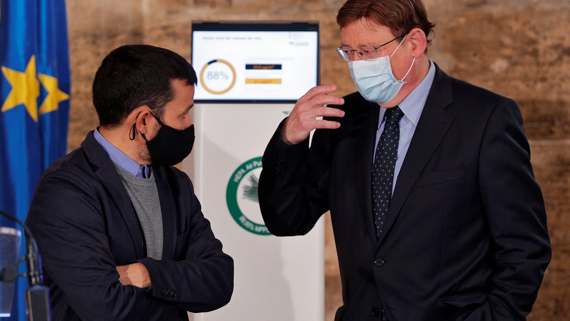 El president de la Generalitat, Ximo Puig, y el conseller de Educación, Vicent Marzà