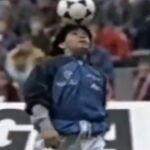 Maradona durante el famoso calentamiento