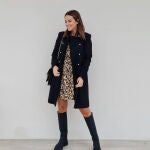 Paula Echevarría y el abrigo más rebajado de Mango para el Black Friday.