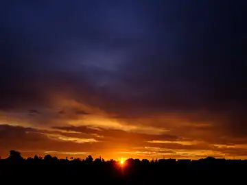 Cielos nubosos en Sevilla. EFE/Julio Muñoz Cielos nubosos en Sevilla. EFE/Julio Muñoz