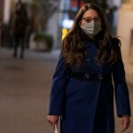 La vicepresidenta del Gobierno valenciano, Mónica Oltra, llega a su reunión con el president de la Generalitat valenciana, Ximo Puig