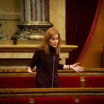 La presidenta de En Comú Podem (CatECP) en el Parlament de Catalunya, Jéssica Albiach, interviene durante una sesión plenaria en el Parlament.