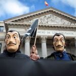 La Asociación Española de Abogados Cristianos participó en una concentración ante el Congreso en rechazo a la ley de la eutanasia. EFE/Luca Piergiovanni