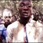 Uno de los niños secuestrados por Boko Haram en el noroeste de Nigeria habla en un vídeo del grupo terrorista