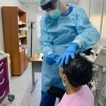Un sanitario realiza una PCR en un hospital de MálagaJUNTA DE ANDALUCÍA15/12/2020