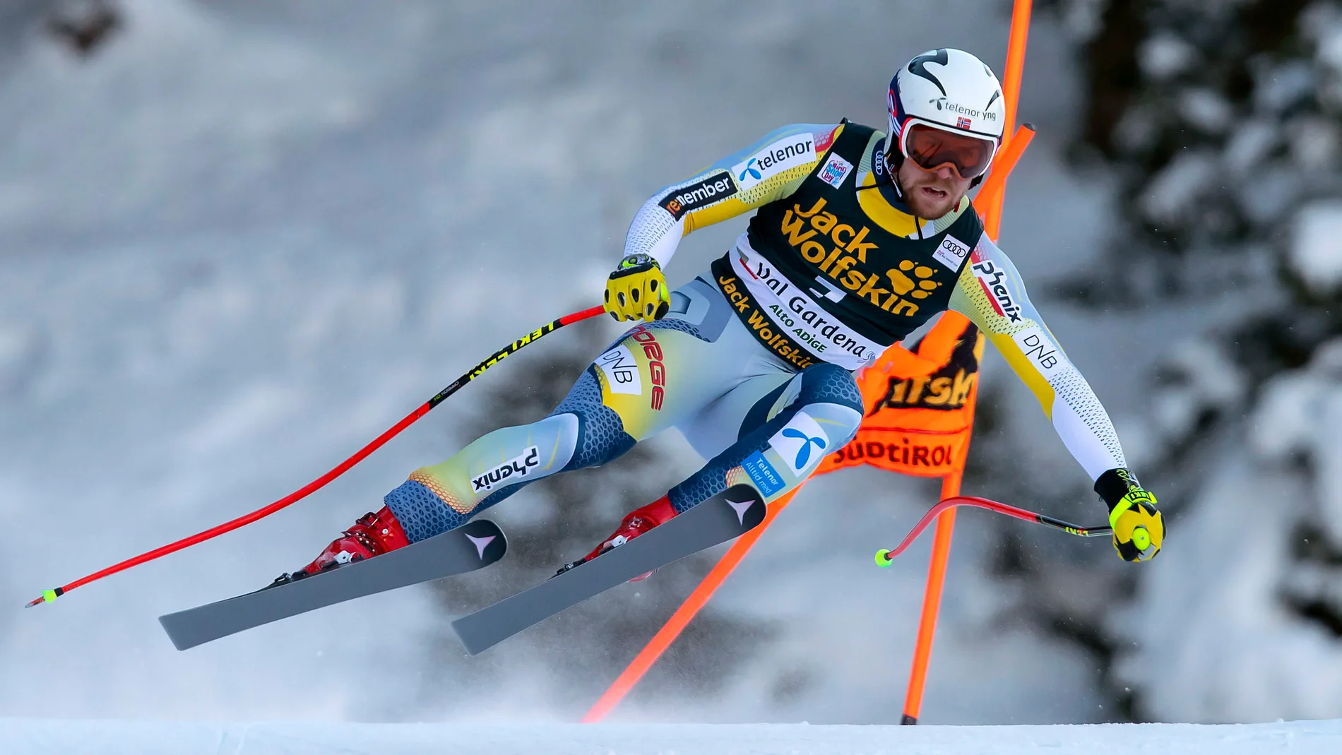 Aleksander Aamodt Kilde en acción durante la carrera de descenso masculina en la Copa del Mundo de Esquí Alpino de la FIS en Val Gardena, Italia, 19 de diciembre de 2020. EFE/EPA/ANDREA SOLERO