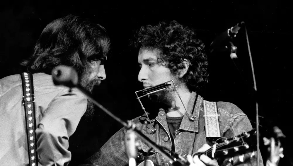 Bob Dylan actúa junto a George Harrison