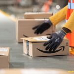 Planta logística de Amazon en Vélizy-Villacoublay, en Francia