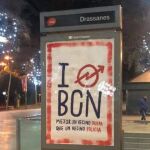 Una de las polémicas marquesinas que han aparecido en Barcelona