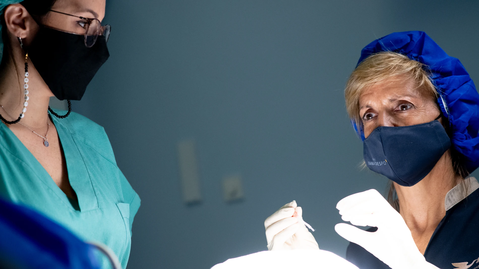 La doctora Juana Crespo dirigió la intervención