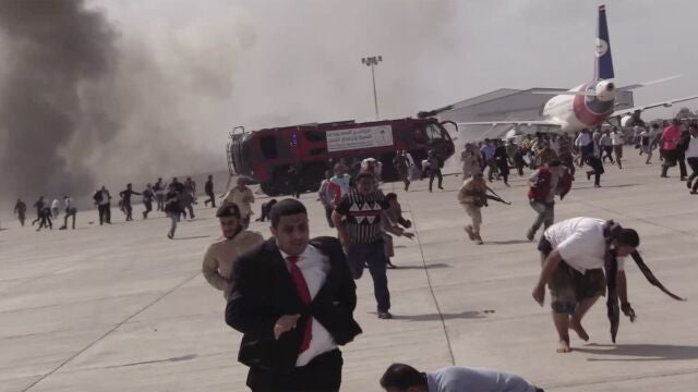 Momentos de pánico en el aeropuerto de Adén