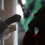 Los test rápidos se han revelado como un arma muy eficaz para cortar la cadena de transmisión del virus