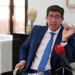 El vicepresidente de la Junta de Andalucía y consejero de Turismo, Regeneración, Justicia y Administración Local, Juan Marín, durante la entrevista con Europa Press