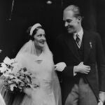 Boda de Alfonso de Borbón con Edelmira Sampedro, en 1933