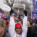 Seguidores de Trump en lo alrededores del Capitolio antes del asalto.