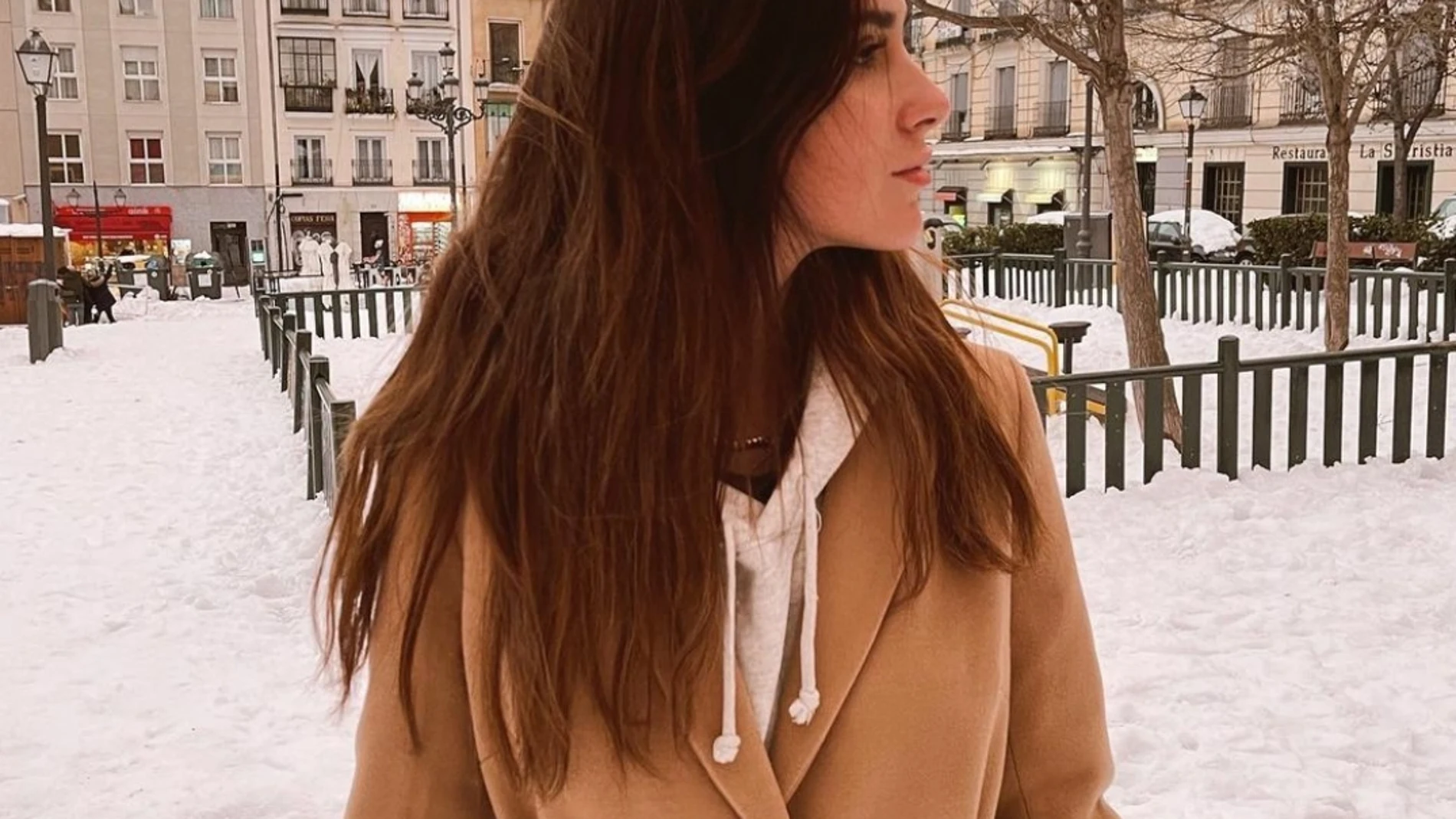 Instagram @meryturiel