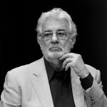El tenor Placido Domingo en una rueda de prensa en Alemania este año