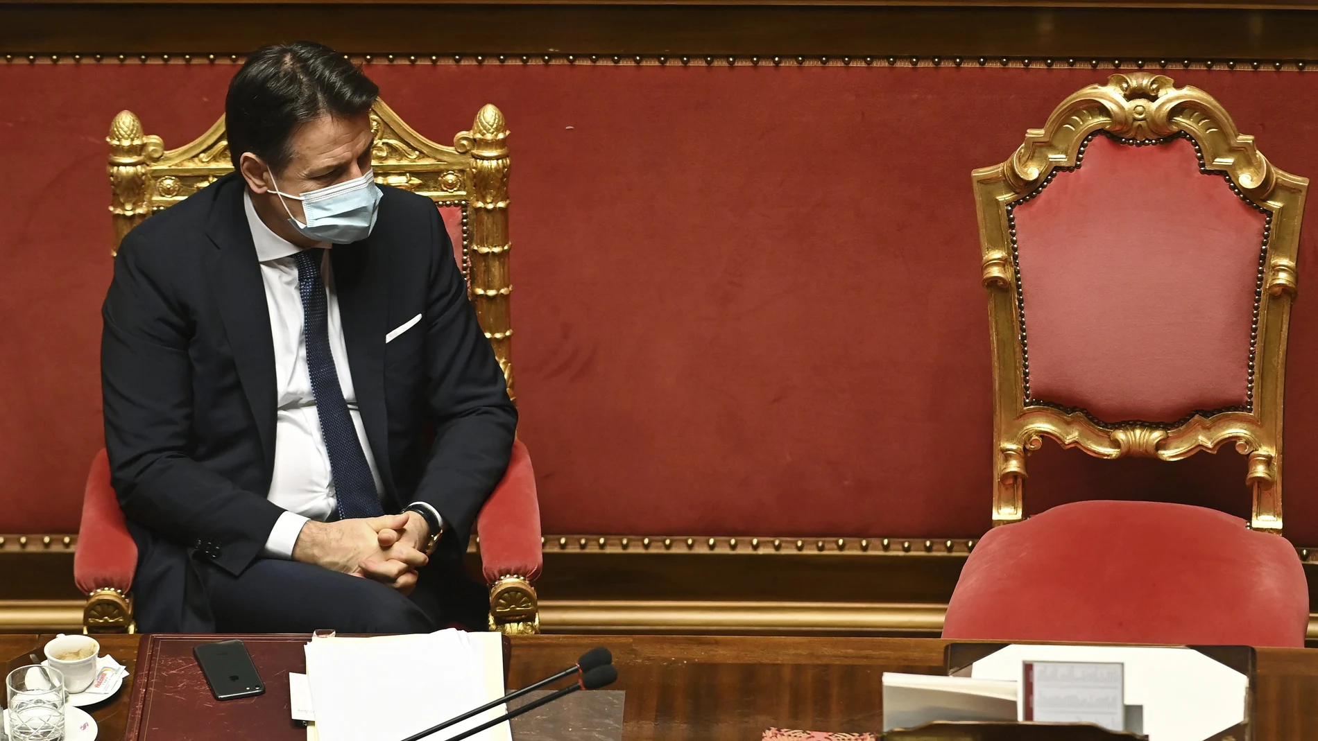 El primer ministro italiano, Giuseppe Conte, en debate de hoy en el Senado