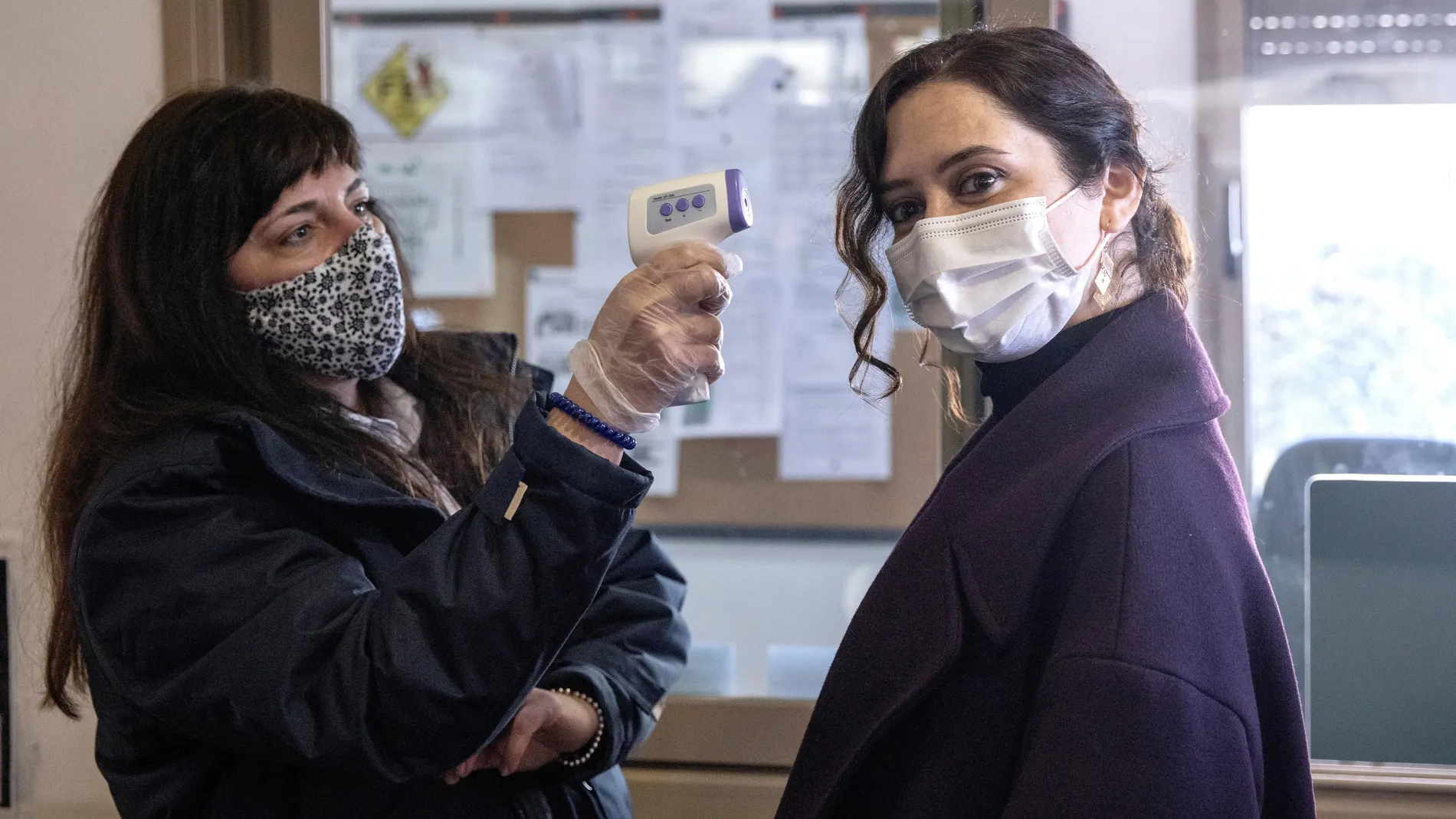 La presidenta de la Comunidad de Madrid, Isabel Díaz Ayuso, visita el Centro Público de Educación Especial María Soriano en Madrid