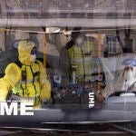 Traslado de pacientes covid por parte de la Unidad Militar de Emergencias (UME)